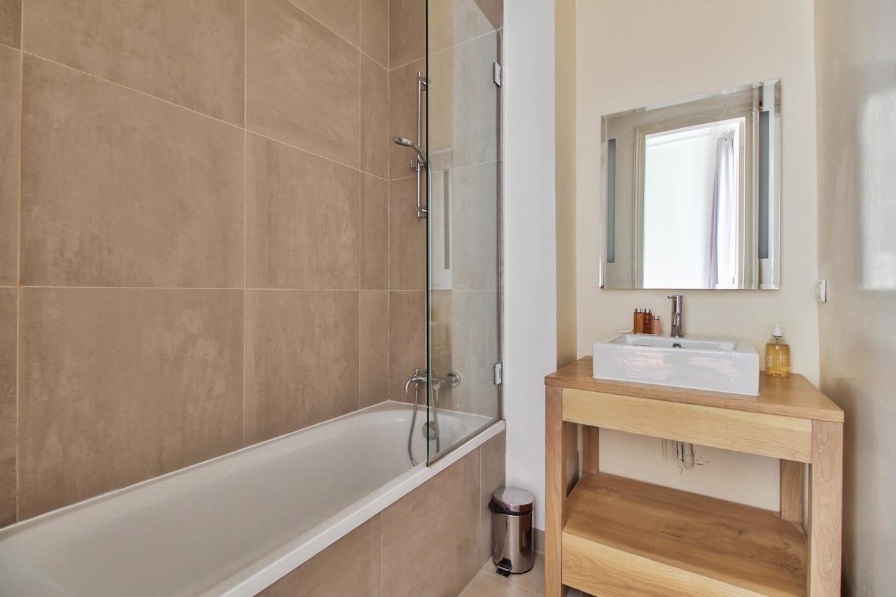 Apartment Saint Philippe Du Roule *